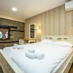 семеен чардаците 3*