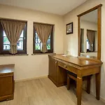 семеен чардаците 3*