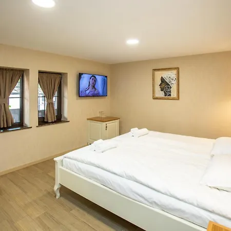 семеен чардаците 3*