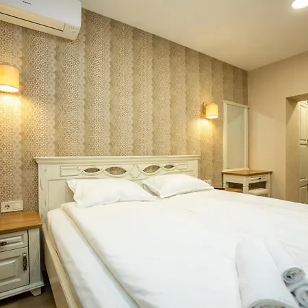 семеен чардаците 3* Lovech