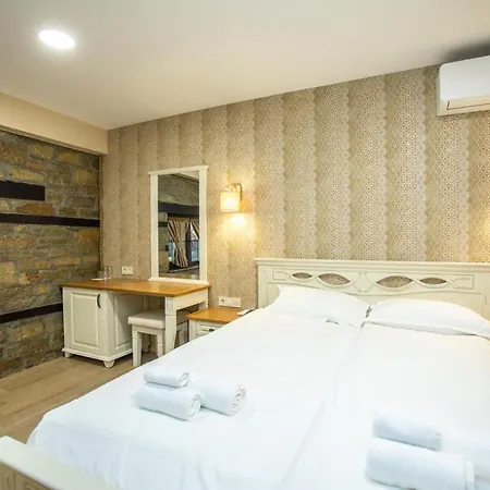 בית הארחה семеен чардаците 3*