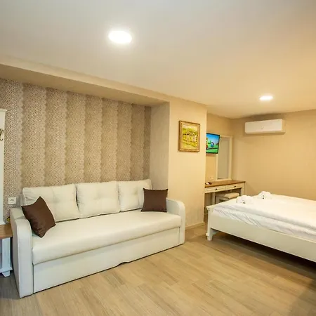 семеен чардаците Ловеч