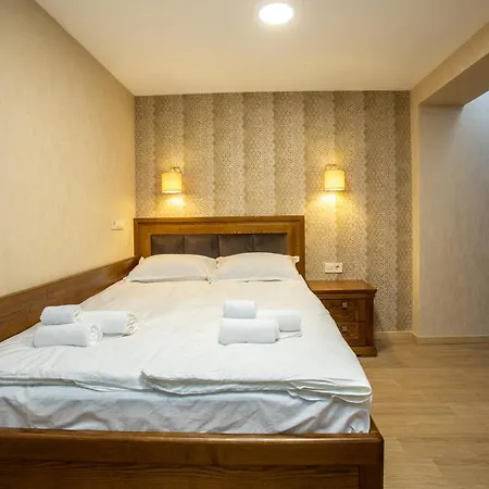 семеен чардаците לובץ'