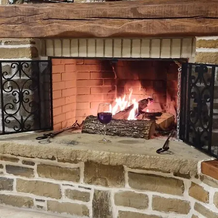 Гостевой дом семеен чардаците 3*