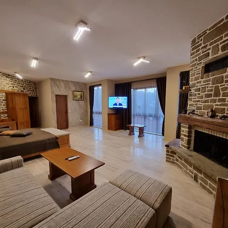 Maison d'hôtes семеен чардаците 3*