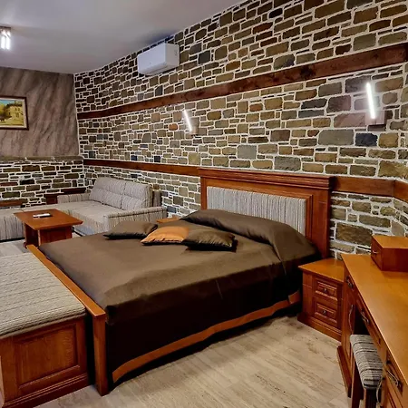 Pensionat семеен чардаците 3*