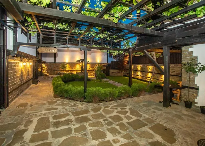 семеен чардаците Къща за гости Ловеч