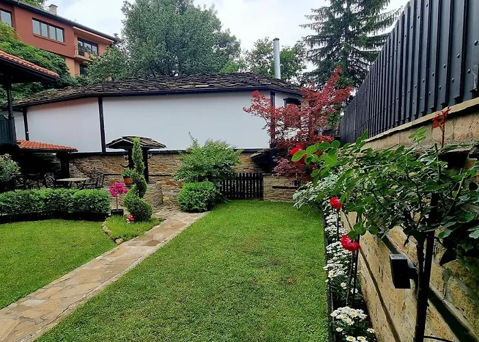 семеен чардаците Къща за гости