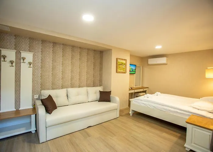 семеен чардаците Ловеч