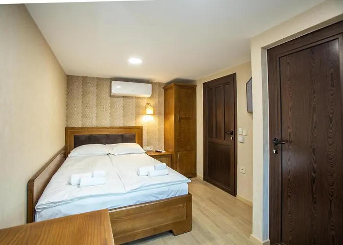 Къща за гости семеен чардаците 3*