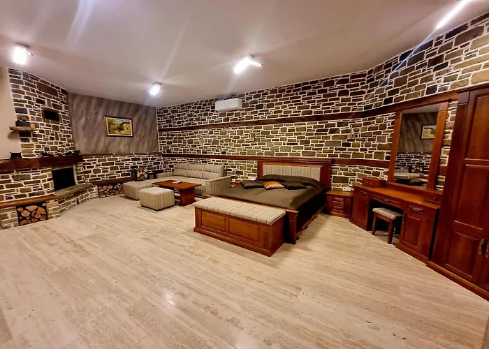 Къща за гости семеен чардаците 3*