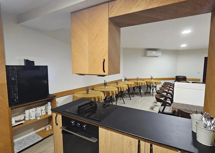 семеен чардаците 3*